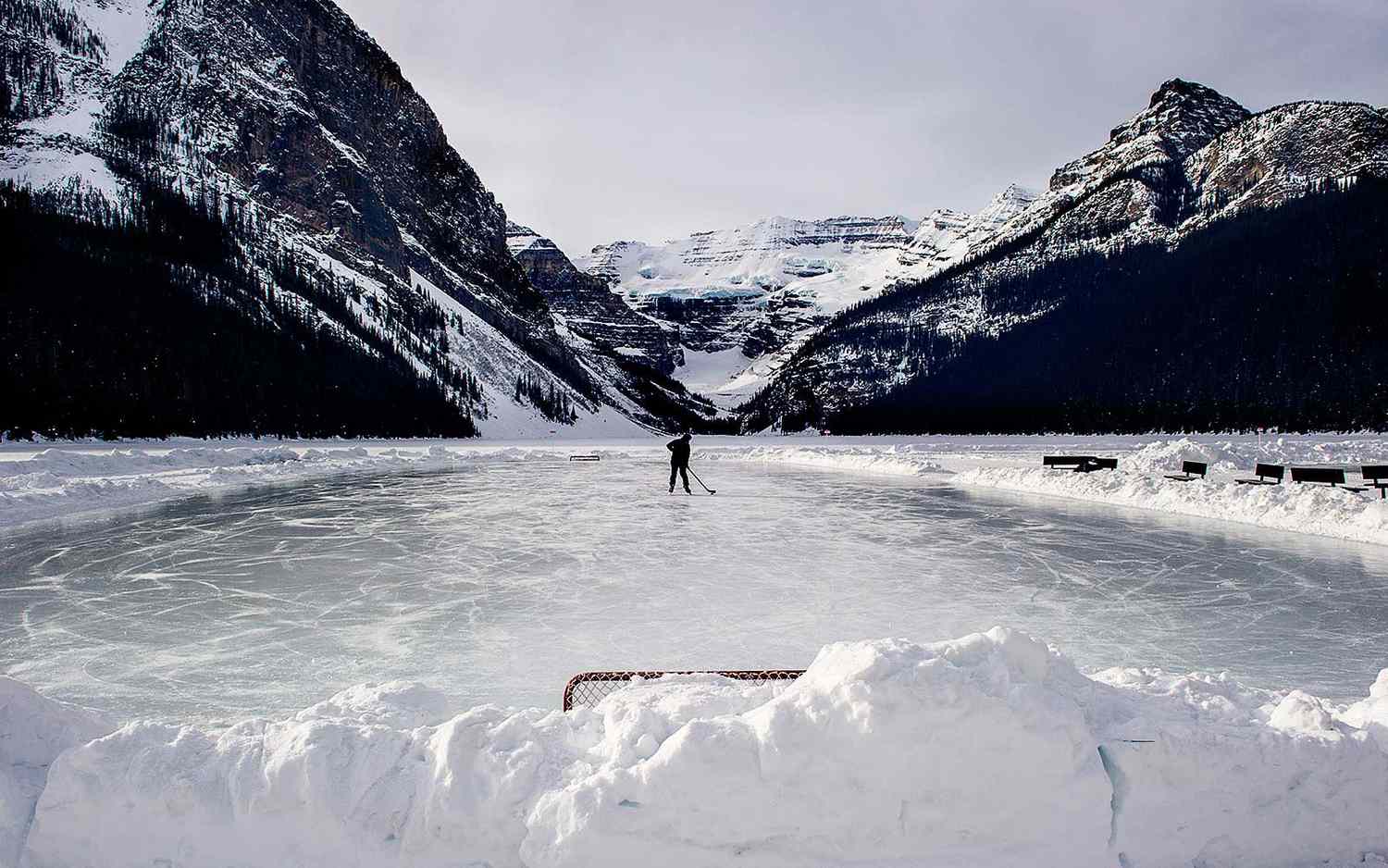 Most Amazing Natural Ice Hockey Rinks: These Places Will Take Your Bre ...